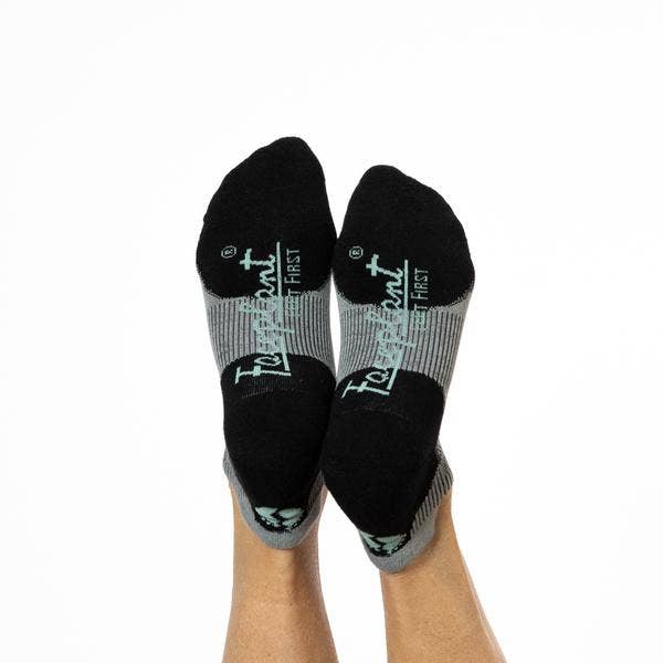 Faceplant Bamboo® ankle socks- Grey/Black