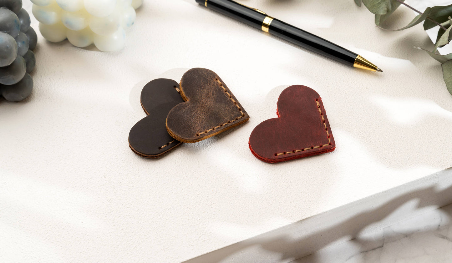 Leather Heart Bookmark, Reader Gift, Book accessories: Brown / Heart Shaped