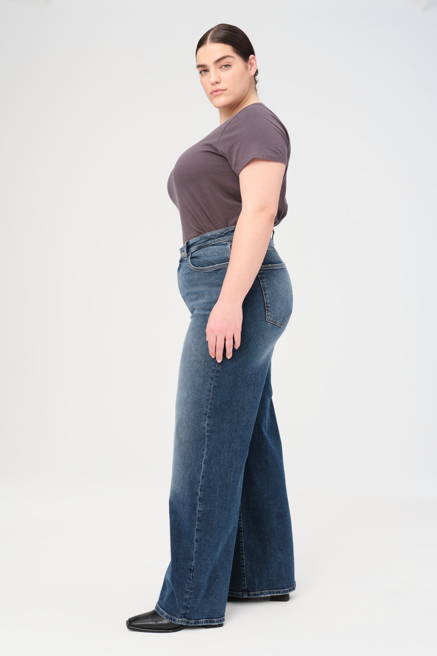 NCE Plus - Wide Leg Jeans 33", Sweet Revenge