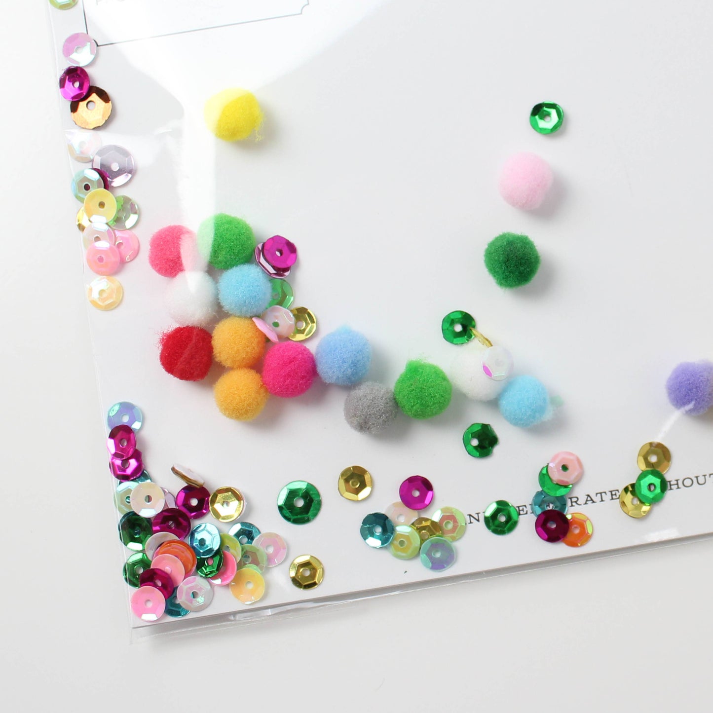 Confettigram - Pom Poms Birthday / Everyday Card