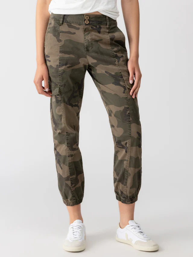 Rebel Standard Rise Pant