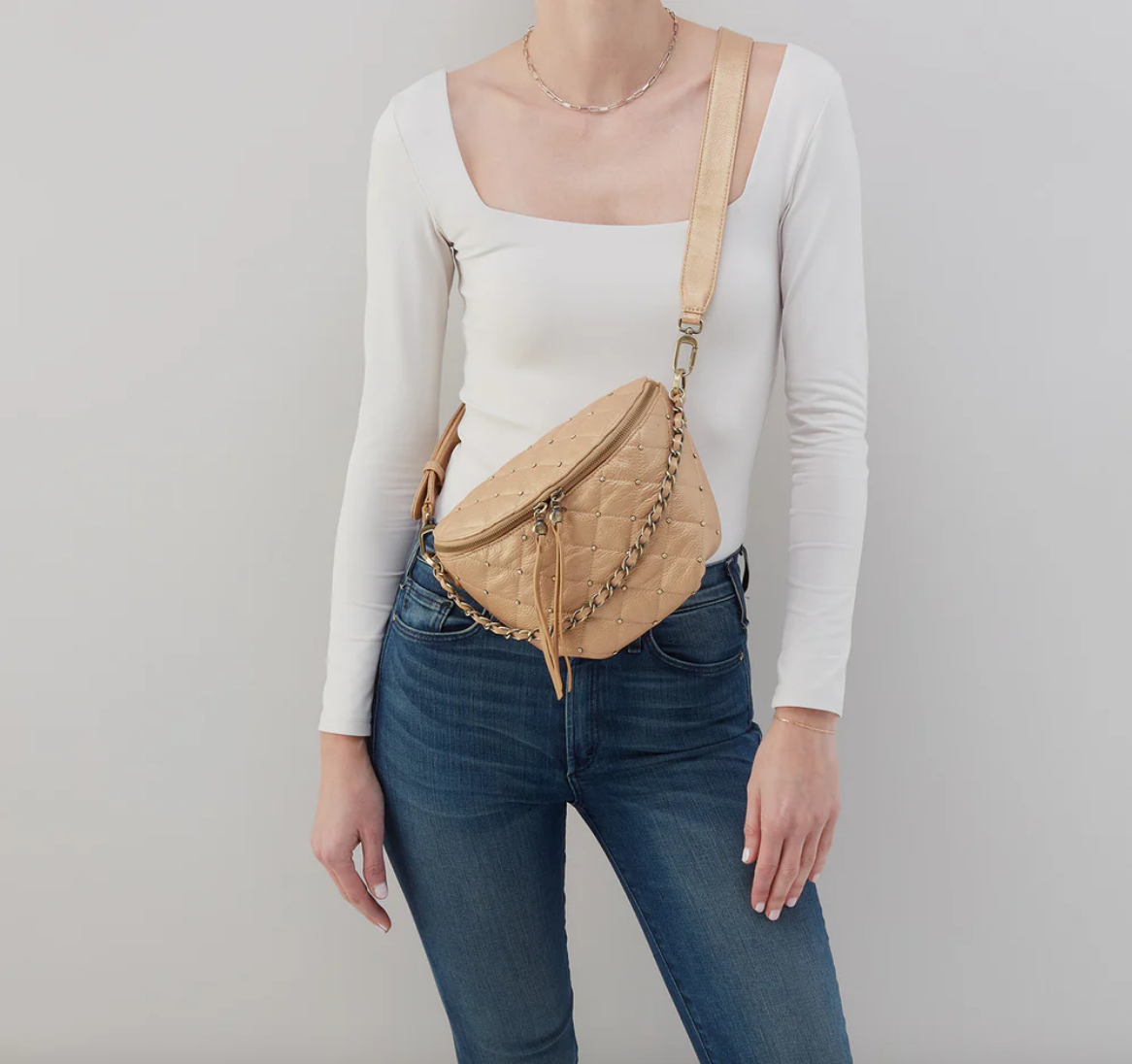 HOBO Miri Belt Bag,available in 2 colors