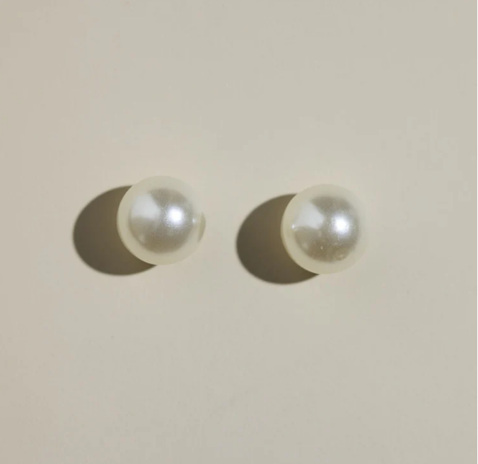 Oversized Pearl Studs