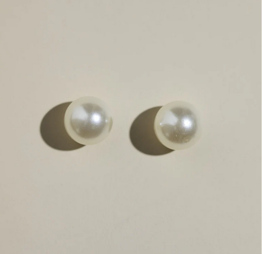 Oversized Pearl Studs